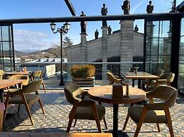 Grand opera Hotel