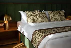 Grand opera Hotel