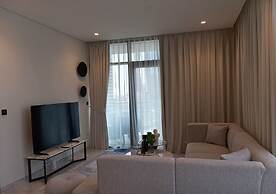 Luxury 1BR in Peninsula Five by Bespoke