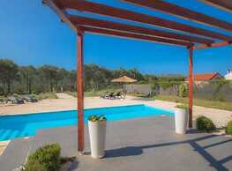 Vila P