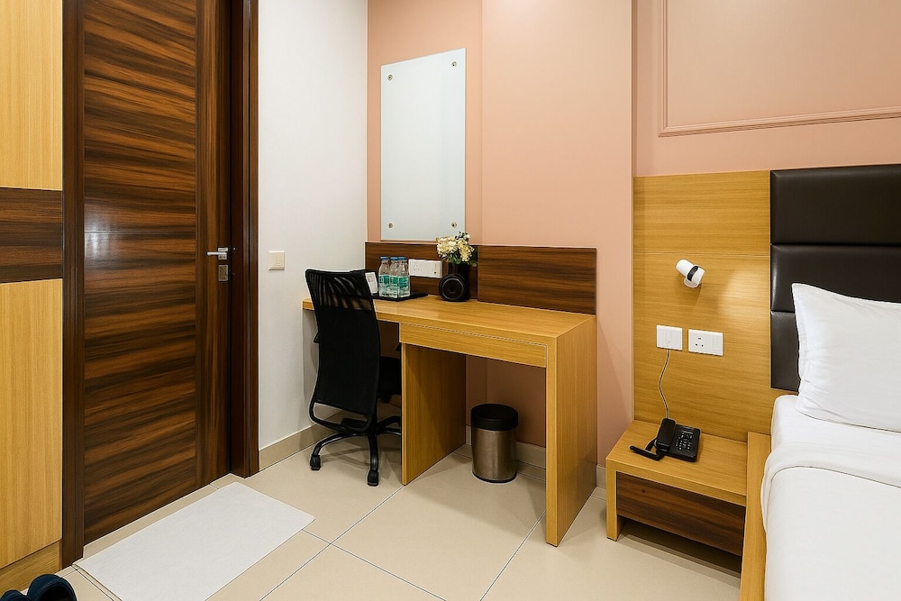 Hotel JMK - Managed by JMD Group