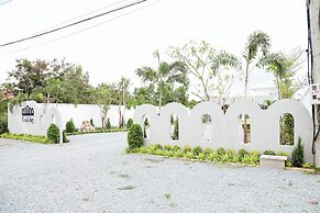 De KT Villa Kampot