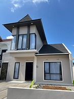 OSH Omah Syariah Homestay