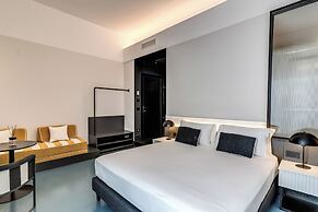 Adaram Suites