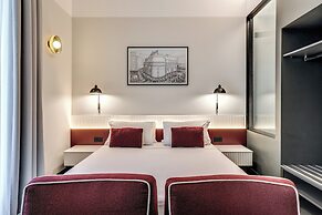 Adaram Suites