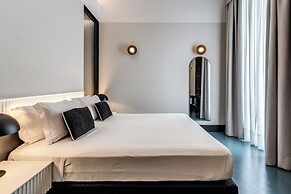 Adaram Suites