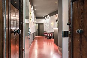 Adaram Suites