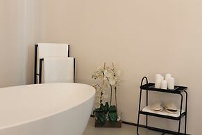 Adaram Suites