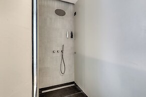 Adaram Suites