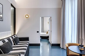 Adaram Suites