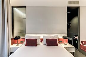 Adaram Suites