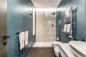 Adaram Suites