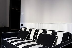 Adaram Suites