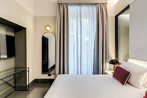 Adaram Suites