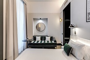 Adaram Suites