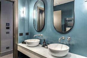Adaram Suites
