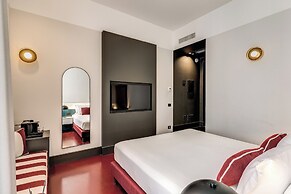 Adaram Suites