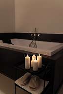 Adaram Suites