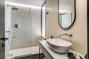 Adaram Suites