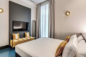 Adaram Suites