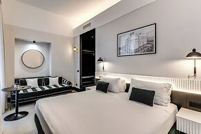 Adaram Suites