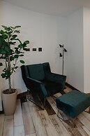 Nomadic Boutique Living and Experience Center