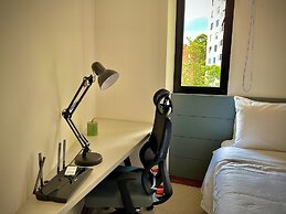 Nomadic Boutique Living and Experience Center