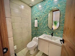 Nomadic Boutique Living and Experience Center