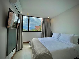 Nomadic Boutique Living and Experience Center