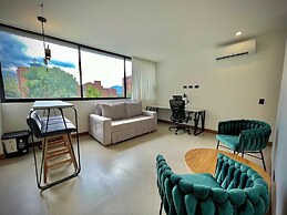 Nomadic Boutique Living and Experience Center