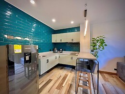 Nomadic Boutique Living and Experience Center