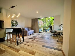 Nomadic Boutique Living and Experience Center