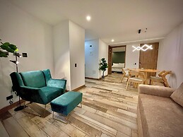 Nomadic Boutique Living and Experience Center