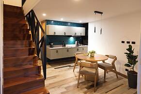 Nomadic Boutique Living and Experience Center