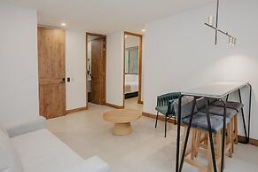 Nomadic Boutique Living and Experience Center