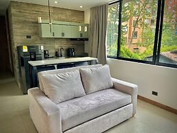 Nomadic Boutique Living and Experience Center