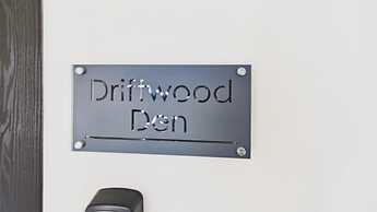 Driftwood Den - 1 Bedroom Apartment - Saundersfoot