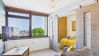Driftwood Den - 1 Bedroom Apartment - Saundersfoot