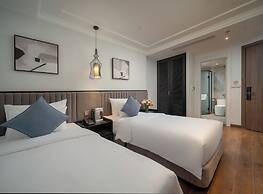 22Land Cloud Hotel