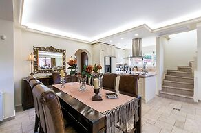 Villa Melia Athenian Riviera