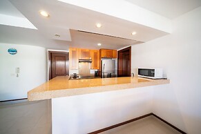 Luxury 1 BR Condo with Pool - Kaan 304