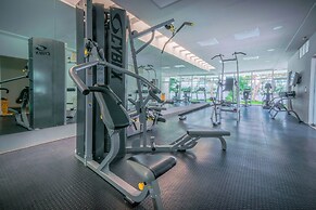 Luxury 1 BR Condo with Pool - Kaan 304
