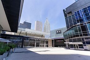Maple Leaf Square Executive Suites