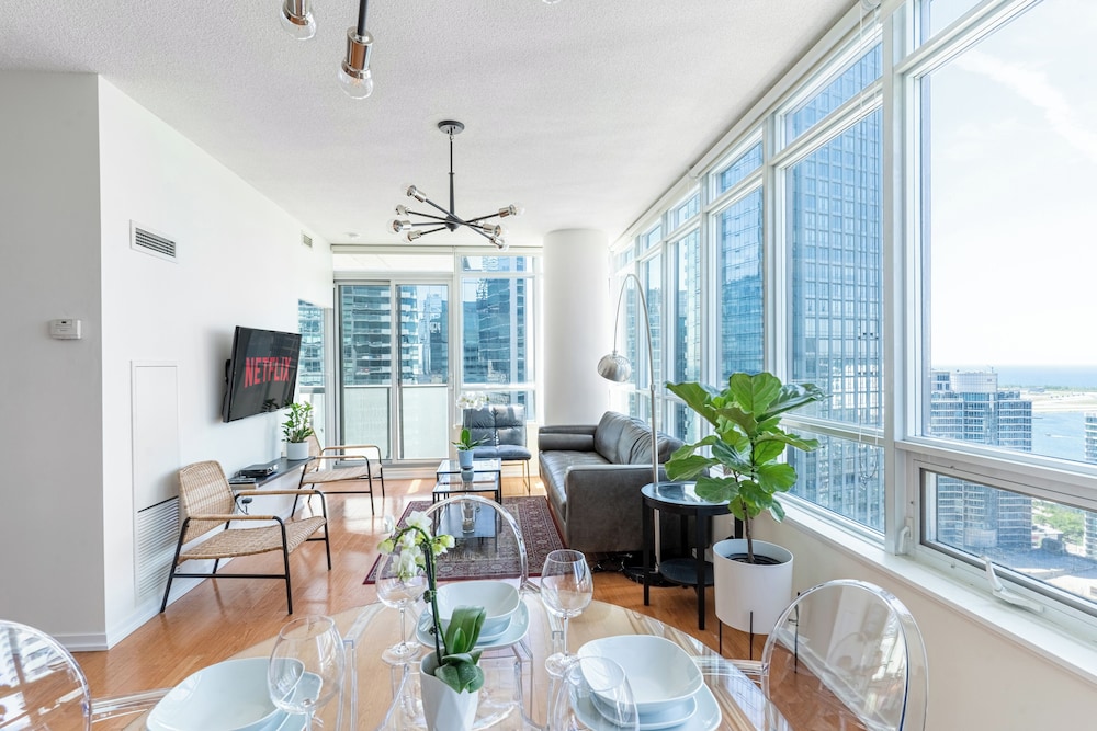 Maple Leaf Square Executive Suites