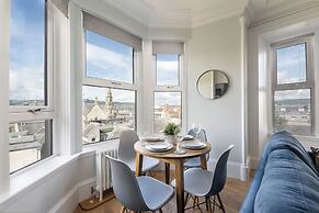 Hillside Luxury Apartments