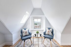 Hillside Luxury Apartments