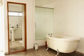 HOTEL PORTOBELO GUATAPE