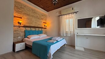 Assos Mia Konaklama ve Restaurant