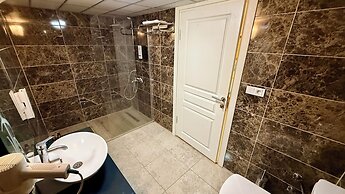 Assos Mia Konaklama ve Restaurant