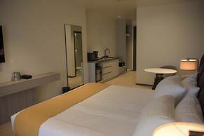Grand Resort & Residences